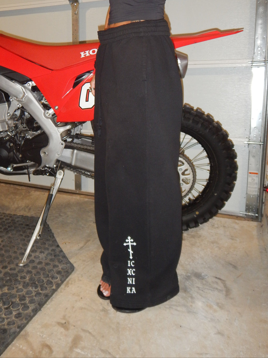 "Conquered" Sweatpants