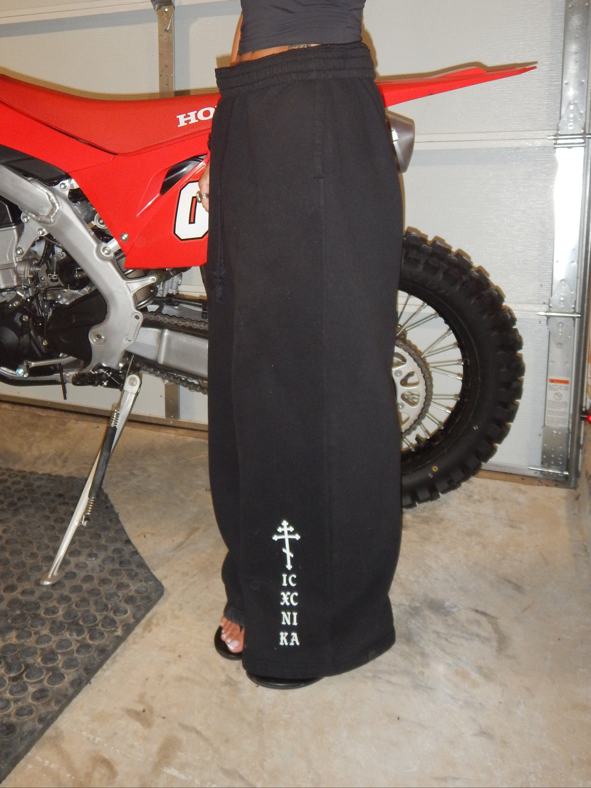 "Conquered" Sweatpants